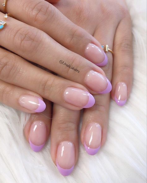 Light Purple Almond French Tip Nails, Lavender French Manicure Nails, Oval Purple French Tip Nails, Purple French Tip Nails Dip, Gel Nail Inspo Short French Tip, Purple Tip French Nails, Purple Tip French Manicure, Pink And Purple Nails French Tip, Pink Purple French Tip Nails