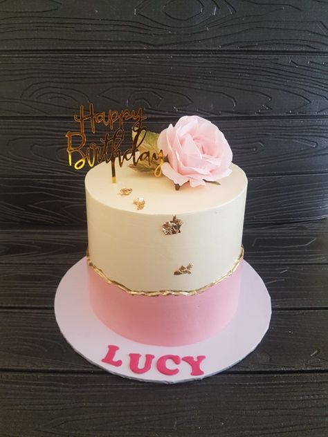 Pink gold leaf buttercream Butter Cream Cakes For Ladies, Butter Cream Cake, Buttercream Birthday Cake, Elaborate Cakes, Pink Buttercream, Butter Icing, Simple Cake Designs, Buttercream Cakes, Cakes For Women