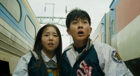 Train To Busan Movie, Train To Busan, Arte Zombie, Sherrilyn Kenyon, Movie Screenshots, Drama Ideas, Asian Film, Korean Drama Best, Zombie Apocalypse