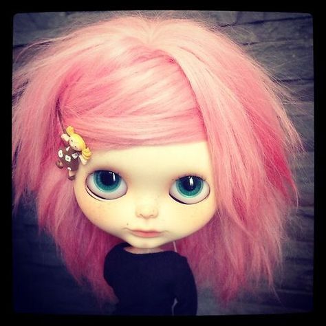 Blythe Blythe Doll, Blythe Dolls, Pink Hair, Alpaca, Bears, Knot, Dolls, Hair, Pink