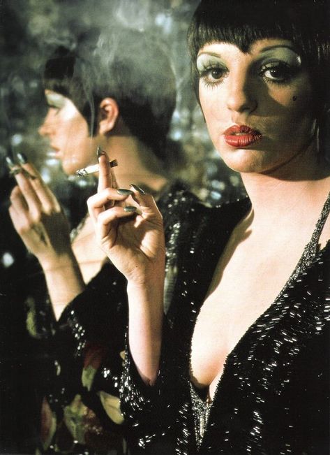 Happy Birthday,Liza Minelli (March 12, 1946)pic.twitter.com/EPF1Wdmelv Cabaret 1972, Sally Bowles, Liza Minnelli, Cabaret, A Woman, Birthday, Instagram