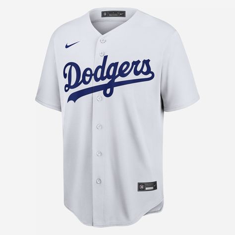 The MLB Los Angeles Dodgers Jersey helps deliver a comfortable fit with its polyester material. It features team details to add authenticity to your look on game day. Dodgers Jersey, Casual Sport Outfit, Dodgers Shirts, Clayton Kershaw, Brooklyn Dodgers, Mlb Jersey, Mookie Betts, Jersey Nike, Jackie Robinson