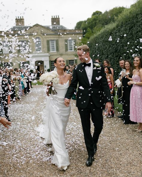 What a wedding! Ruth & Andy got married in Sussex and had their wedding planned by the wonderful @inawe_weddings with such an amazing team of suppliers. It was Such a privilege to document their special day… 10 slides is never enough, so lots more coming your way… . . Photo @emmawilder_photography Planner @inawe_weddings Dress @viviennewestwood @brownsbride Mua @gemmapeacemakeup Hair @hairbyjaypinder Venue @findon_place Cake @birchhousebakery Florals @wizzandwild Eve Band @thewhitek... Vivienne Westwood Wedding Dress, Vivienne Westwood Wedding, Couple Laughing, Country House Wedding Venues, Country House Wedding, South Downs, White Confetti, Country Estate, Nyc Wedding