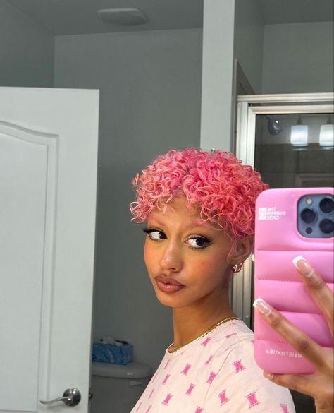 Short Pink Hair Black Women, Short Pink Curly Hair, Curly Pink Hair, Vision Bored, Dyed Curly Hair, Mina Ashido, Curly Pixie Cuts, Dyed Hair Inspiration, Pretty Hair Color