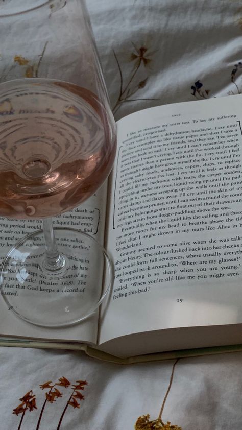 Wine And Reading, Wine And Books, Girl Reading Book, Girl Reading, Open Book, Cranberry Juice, Book Photography, Book Pages, Book Aesthetic