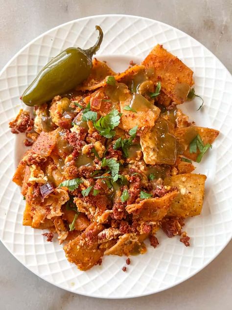 migas Pozole Verde Recipe, Migas Recipe, Soft Scrambled Eggs, Beef Chorizo, Chorizo Breakfast, Chorizo And Eggs, Tortilla Strips, Chorizo Recipes, Fried Tortillas