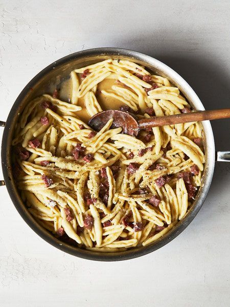 Salami Pasta Alla Gricia - sub pepperoni for salami / foundational Roman pasta: add tomato for amatriciana, add egg for carbonara, remove pork for cacio e pepe | Ali Slagle on NYTimes Cooking Ali Slagle, Salami Pasta, Nytimes Cooking, Roman Pasta, Origin Story, Easy Dinners, Easy Pasta, Pasta Sauce, How To Cook Pasta