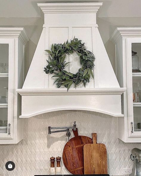 Range Hood Wreaths, Kitchen Hood Wreath, Wreath On Stove Hood, Vent Hood Wreath, Wreath Over Stove Vent Hood, Wreath On Range Hood, Wreath On Hood Vent, Kitchen Vent Hood Ideas, Hoods Over Stoves