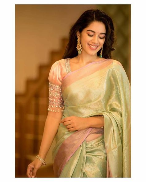 Mrinalini Ravi, Mint Green Saree, Mirnalini Ravi, Saree Outfits, South Indian Saree, Engagement Saree, Kerala Wedding, Saree Photos, Simple Saree Designs