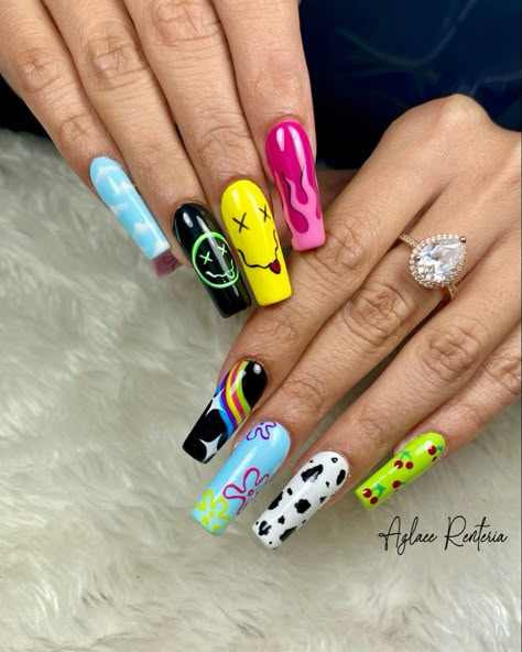 Neon Rave Nails, Trippy Nails, Rave Nails, Freestyle Nails, Nail Vibes, Nails Paint, Stiletto Nail Art, Hippie Nails, Chic Nail Art