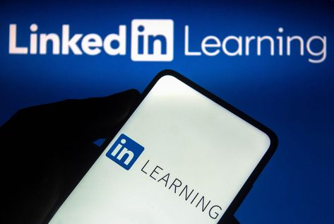 Online Courses With Certificate, Free Online Training Courses, Linkedin Learning, Linkedin Learning Courses, E Learning Course Design, How To Use Linkedin To Find A Job, Executive Leadership, Professional Networking, Learning Logo