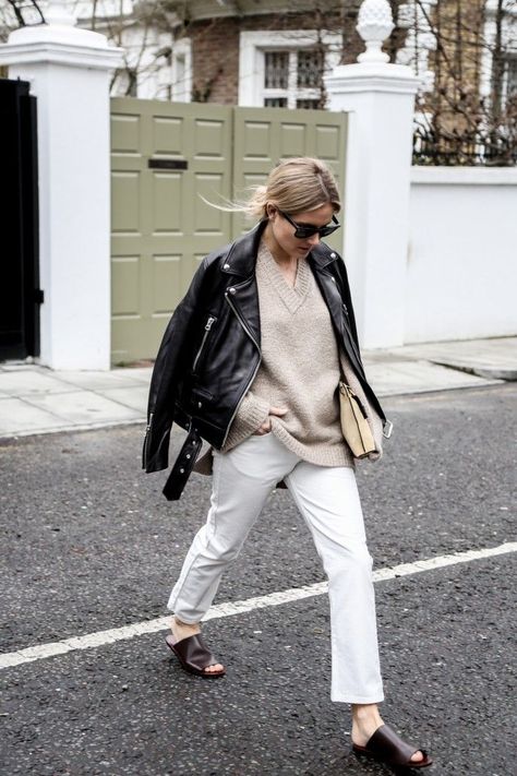 97d0145823aeb8ed80617be62e08bdccdesc36665176ri White Jeans Leather Jacket Outfit, White Cropped Jeans Outfit Fall, Leather Jacket Styling, Chloe Clutch, Acne Sweater, Oversized Leather Jacket, Fashion Me Now, Leather Jacket Outfit, Lucy Williams