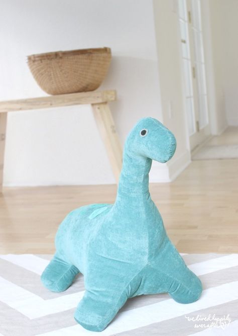 DIY Long Neck Dino...free template... Shark Sewing, Flamingo Stuffed Animal, Dino Pattern, Whale Stuffed Animal, Dachshund Pattern, Softie Pattern, Monkey Stuffed Animal, Mollie Makes, Cute And Cuddly