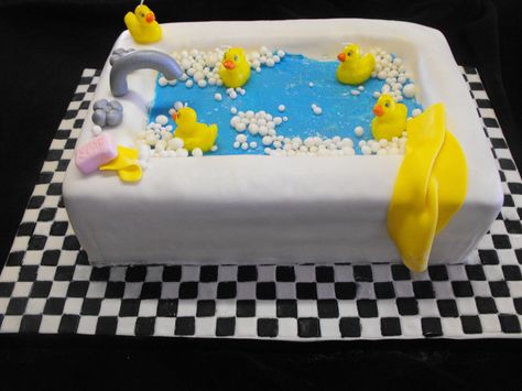 Swimming Pool Cake, Rubber Ducky Cake, Birthday Cake Inspiration, Pool Cake, Duck Cake, Diy Birthday Cake, Homemade Birthday Cakes, Homemade Cake, Rubber Ducks