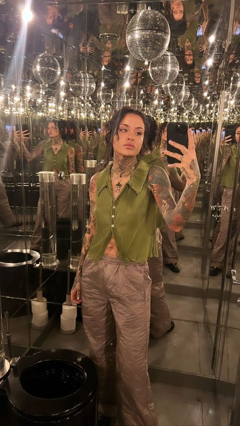 Stories • Instagram Kehlani Concert, Kehlani Parrish, Lesbian Fashion, Partywear Dresses, Kehlani, Model Aesthetic, Cute Swag Outfits, Celebrity Look, Club Outfits