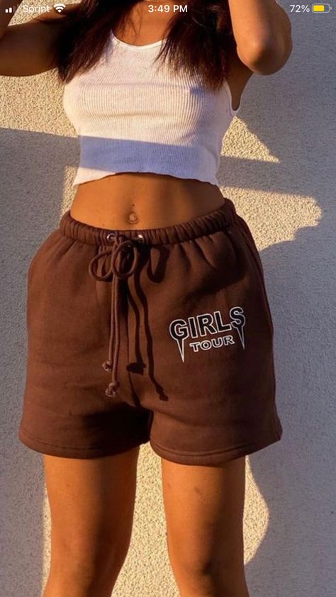 Teenage Style, Outfit Black Women, Chill Outfits, Causual Outfits, Fit Ideas, Crop Top And Shorts, Outfits Aesthetic, Summer Time, Pretty Outfits