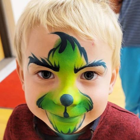 Face Painting Images, Easy Face Painting Designs, Face Painting For Boys, Christmas Face Painting, Painting Station, Face Artwork, Face Painting Easy, Face Paint Makeup, Kids Face Paint