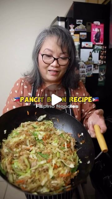 Pansit Bihon Recipe, Chicken Pancit Recipe Filipino, Filipino Pancit Recipe, Authentic Pancit Recipe Filipino, Pancit Bihon Recipe Filipino, Filipino Recipes Authentic, Pancit Recipe Filipino, Chicken Pancit Recipe, Filipino Noodles