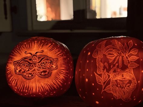 Artistic Pumpkin Carving, Moth Pumpkin Carving, Pumpkin Engraving, Fun Pumpkin Carving, Pumpkin Etching, November Style, Enchanted Halloween, November Fashion, Halloween Lantern