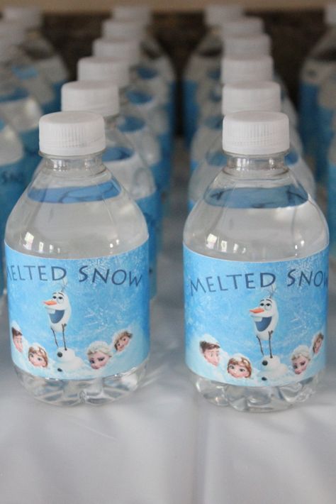 LMAAP- Frozen Party "Melted Snow" water bottle label FREE Printables Frozen Birthday Party Games, Frozen Party Printables, Frozen Party Food, Frozen 3rd Birthday, Frozen Party Supplies, Frozen Birthday Party Decorations, Olaf Birthday, 4de Verjaardag, Elsa Birthday Party