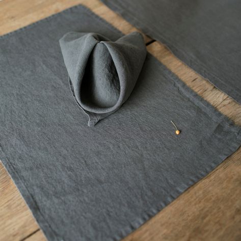 Natural Linen Napkins Softened Organic Linen Gray Napkins | Etsy Linen Napkins Wedding, Gray Forest, Green Napkins, Linen Wedding, Home Making, Wedding Linens, Natural Wedding, Organic Linens, Wedding Napkins