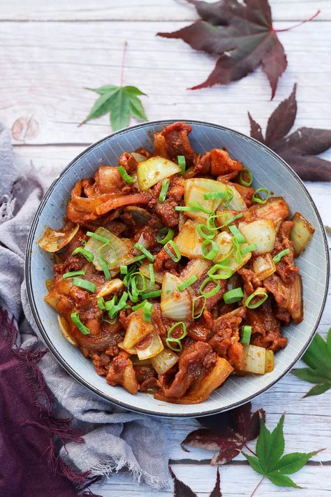 Jeyuk Bokkeum (Korean Spicy Pork Stir-Fry) - Ang Sarap Jeyuk Bokkeum, Korean Spicy Pork, Korean Pork, Pork Stir Fry, Quick Stir Fry, Spicy Korean, Marinated Pork, Spicy Pork, Bulgogi