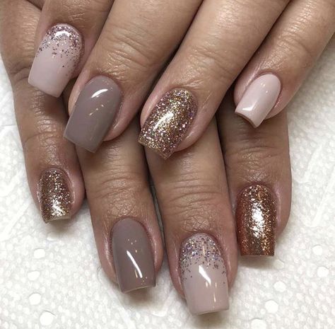 Gray Nails, Glitter Nail Art, Gold Nails, Nude Nails, Manicure And Pedicure, Glitter Nails, Beauty Nails, Gold Glitter, Womens Makeup