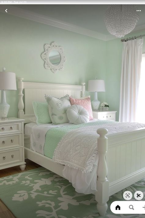 Mint Green Bedroom, Mint Green Rooms, Mint Bedroom, Bedroom Turquoise, Bedroom Ideas Inspiration, Aesthetic Bedroom Ideas, Feminine Bedroom, Woman Bedroom, Bed Furniture Design