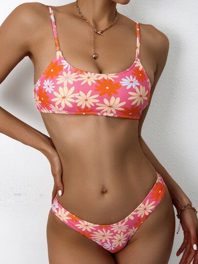 Swimsuit Inspo, Floral Swimwear, One Piece Bathing Suits, Beach Fits, Trendy Swimsuits, Cute Bathing Suits, Coconut Girl, Summer Bikinis, Cute Bikinis