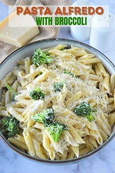 Penne Pasta Alfredo, Alfredo With Broccoli, Broccoli Alfredo Pasta, Penne Alfredo, Pasta Broccoli, Meatless Pasta, Meatless Meals Healthy, Penne Pasta Recipes, Alfredo Sauce Recipe Homemade