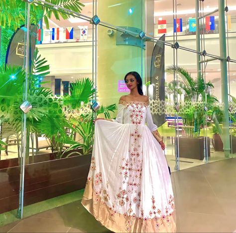 Ethiopian Wedding Dress, Black Women Hair Color, Eritrean Dress, Ethiopian Wedding, Ethiopian Clothing, Habesha Dress, Ethiopian Traditional Dress, Ethiopian Dress, Habesha Kemis