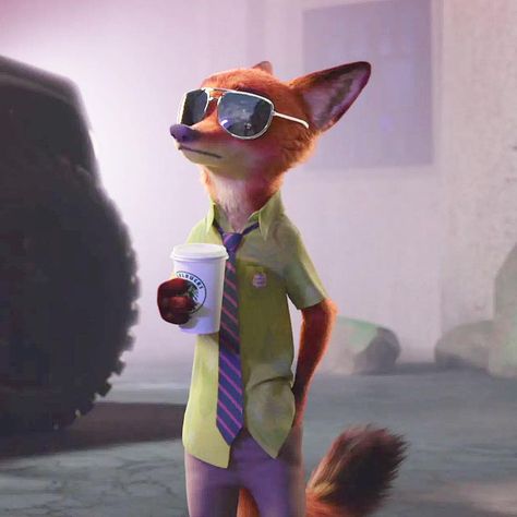 Fox From Zootopia, Nick Wilde Zootopia, Zootopia Disney, Zootopia Nick Wilde, Zootopia Nick, Zootopia Nick And Judy, Iconic Movie Characters, Male Cartoon Characters, Animals Rabbit