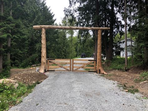 Gate made from cedar logs Log Entrance Gate, Property Entrance, Cabin Landscaping, Ranch Entrance, Gates Driveway, Wooden Gates Driveway, Ranch Gates, Gate Entrance, Property Ideas