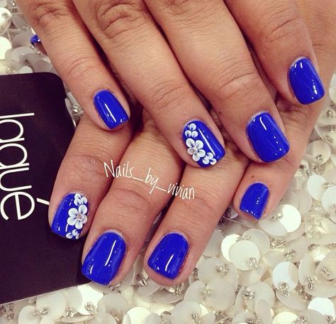 . Nails W Flowers, Spring Nail Colors, Beautiful Nail Designs, Spring Nail, Nail Color, Mani Pedi, Nails Art, Blue Nails, Beautiful Nails