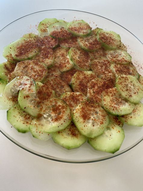 Tajin And Cucumbers, Cucumber And Tajin, Cucumbers With Tajin, Tajin Snacks, Mexican Snack Foods, Summertime Snacks, Mexican Snacks, Healthy Lunch Snacks, Hot Chip