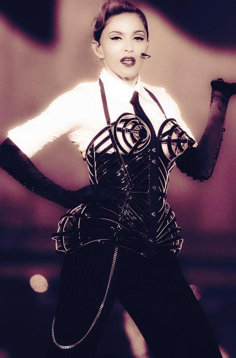 Madonna Live, Madonna Tour, Bullet Bra, Night Live, Saturday Night Live, Saturday Night, Lady Gaga, Madonna, Wonder Woman