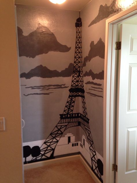 Mirror Painting Ideas, Paint A Mural, Eiffel Tower Painting, Painting Walls, Mirror Painting, In The Corner, Beautiful Mess, The Eiffel Tower, I Have Done