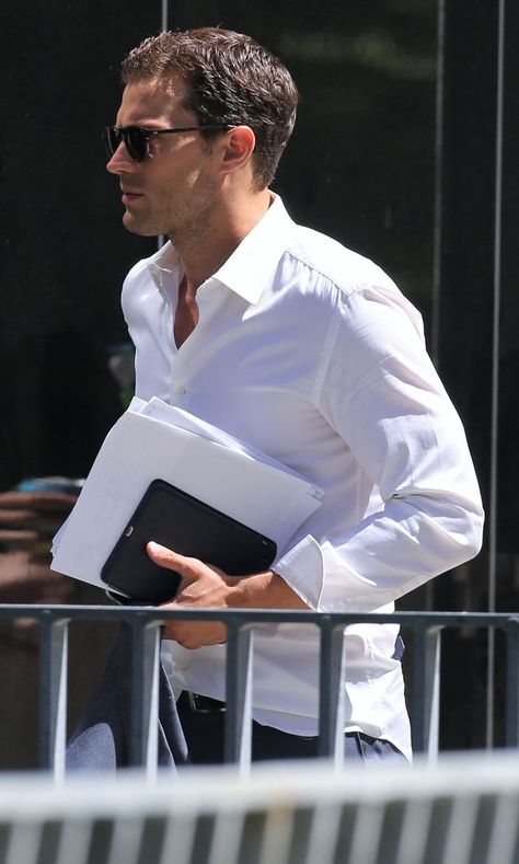 James Dornan, Christian Grey Jamie Dornan, Jaime Dornan, Fifty Shades Movie, Fifty Shades Darker, Elegante Casual, 50 Shades Of Grey, Christian Grey, Mein Style