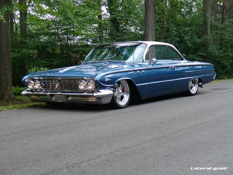 1961 Buick LeSabre "Bubbletop".. | V8buick.com 61 Impala, Buick Wildcat, Buick Cars, Gm Car, Vintage Vehicles, American Classic Cars, Buick Lesabre, Sweet Cars, Us Cars