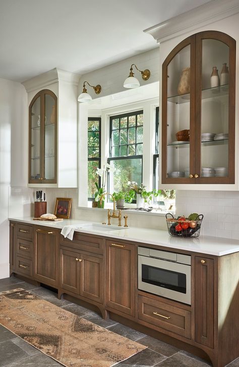 Virginia Highland 1920s Cottage Renovation - Traditional - Kitchen - Atlanta - by Copper Sky Design + Remodel | Houzz Traditional Kitchen Design Ideas, 1920s Cottage, Tudor Kitchen, Old World Kitchens, Colonial Kitchen, Craftsman Interior, Walnut Kitchen, Craftsman Kitchen, Traditional Kitchen Design