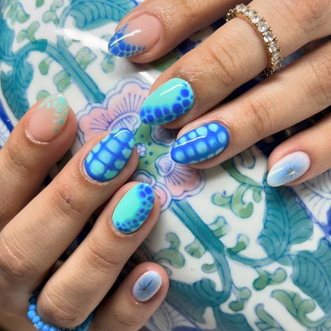 My sweet Barb got her second set yesterday, and we did some blooming art 🖼️🥹💙🩵 they match perfectly with her uniform! #nails #bluenails #shortnails #bloominggelnailart Colorful Nail Designs Summer, Summer Blooming Gel Nails, East Coast Nails, Short Luminary Nails, Nail Designs On Short Nails, Shell Inspired Nails, Blooming Gel Nail Art Ideas, Gel X Nails Ideas, Blue Tropical Nails