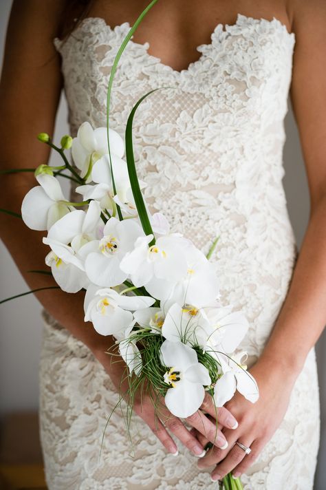 White Orchid Bouquet, Orchid Bouquet Wedding, Elegant Wedding Bouquets, Red Bouquet Wedding, Orchid Bouquet, Unique Bouquet, Unique Wedding Flowers, Orchid Wedding, Media Photography