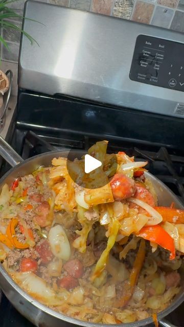 Southern Fried Dirty Cabbage, Dirty Cabbage Recipe, Fried Cabbage Recipes, Cabbage Recipes Healthy, Kebab Recipes, Keto Foods, Favorite Meals, Jamaican Recipes, Cabbage Recipes