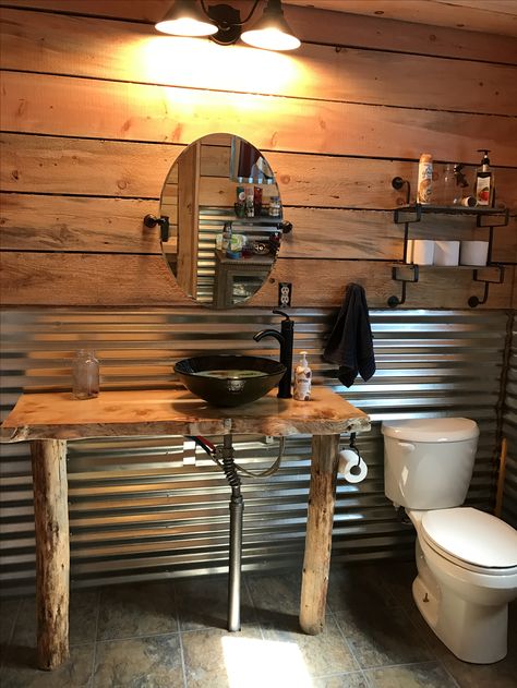 Galvanized Bathroom Sink, Shed Bathroom Ideas, Bar Bathroom Ideas, Tiny Cabin Living, Shed Bathroom, Tin Bathroom, Shed Homes Ideas, Barn Bathroom, Farmhouse Restaurant