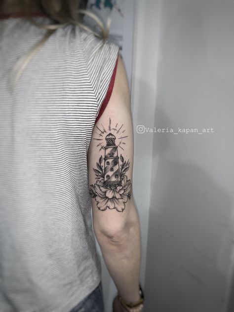 Lighthouse Tattoo With Flowers, Tattoo With Flowers, Flowers Mandala, Lighthouse Tattoo, Peonies Tattoo, Art Flowers, Mandala Tattoo, Flower Tattoos, Skull Tattoo