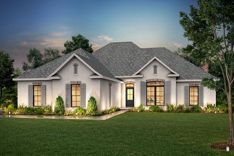 Traditional Style House Plan - 4 Beds 2 Baths 1850 Sq/Ft Plan #430-54 Jet Tub, Roman House, European Style Homes, Double Sinks, French Country House Plans, Open Dining Room, Farmhouse Style House Plans, Traditional House Plan, Country Style House Plans