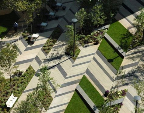 Parquet Style Levinson Plaza, Mission Park in Boston, MA by Mikyoung Kim Design #LandscapeDesign Urbanism Architecture, Villa Architecture, Architecture Art Nouveau, Plaza Design, Paving Pattern, Boston Design, Public Space Design, Easy Landscaping, Photo Grid