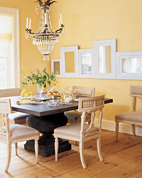 Colorful Walls, Yellow Dining Room, Dining Room Paint, Yellow Room, Mirror Design Wall, Kitchen Ceiling, Yellow Kitchen, Yellow Walls, Dining Room Walls