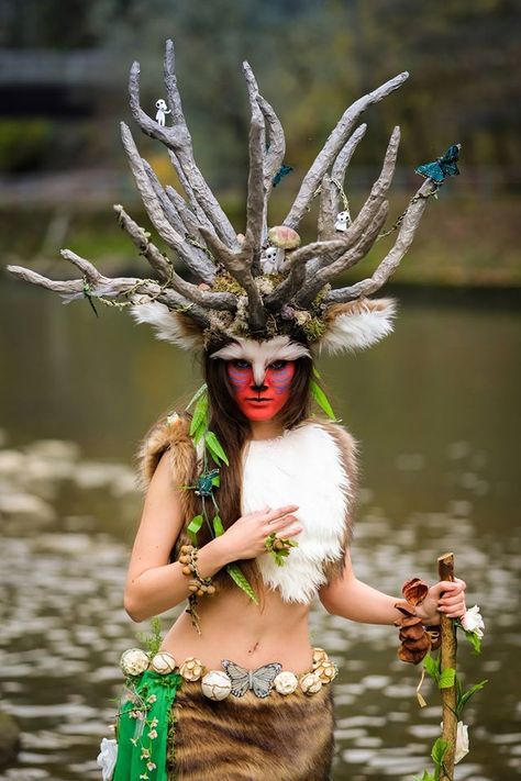 Forest Spirit/Shishigami/Deer God from Princess Mononoke Forest Spirit Costume, Deer God, Princess Mononoke Cosplay, Spirit Costume, Jessica Nigri, Comic Con Cosplay, Studio Ghibli Movies, Forest Spirit, Geek Life