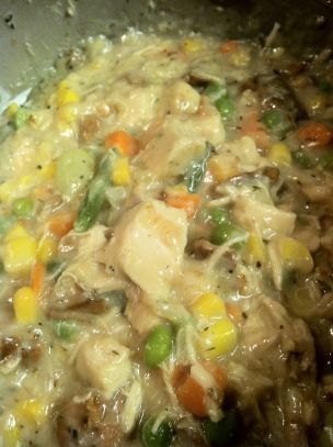 Homemade Pot Pie, Pot Pie Recipe Easy, Chicken Pies, Easy Chicken Pot Pie Recipe, Creamy Chicken Pot Pie, Best Chicken Pot Pie, Meals Chicken, Homestead Recipes, Pot Pie Casserole